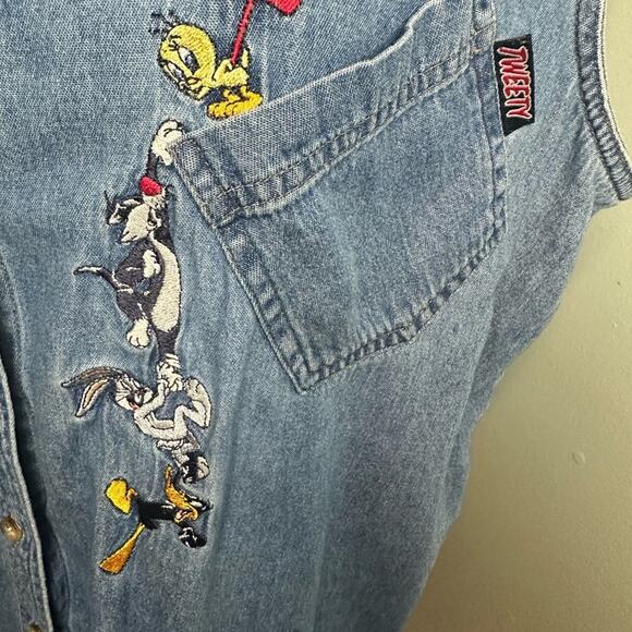 Vintage Looney Tunes Tweety Bird Denim Sleeveless Shirt | 90s Cartoon Tee - Picture 4 of 9